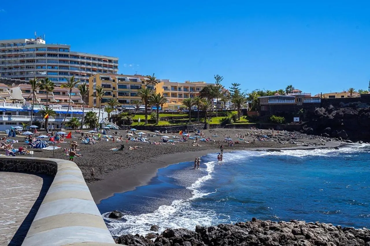 Costa Isora Frontline & Pool By Paramount Holidays Puerto de Santiago